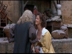 Sophie Marceau Costume , Cleavage in La Fille de d'Artagnan (1994) 16