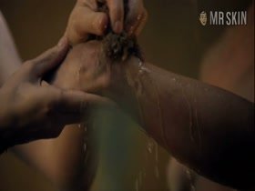 Anna Hutchinson wet , shower scene in Spartacus 5