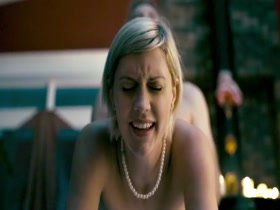 Lauren Lee Smith in How to Plan an Orgy in a Small Town (2015) 3