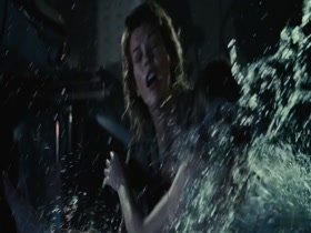 Milla Jovovich in Resident Evil: Extinction (2007) 15