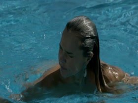 Arielle Kebbel in The After s01e01 (2014) 8