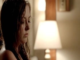 Katharine Isabelle In Being Human S04e02 13