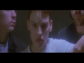 Hilary Swank in Boys Don t Cry 18