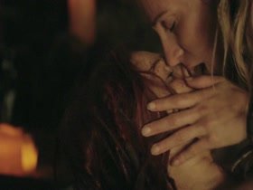 Eliza Taylor & Jessica Harmon Lesbian Sex in The 100 (No Music) 18