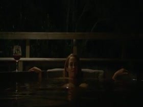 Sarah Paulson in American Horror Story: Roanoke 18