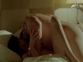 Natalia Avelon nude, boobs scene in Strike Back 2