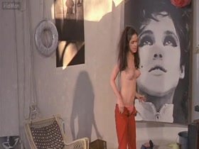 Edie Sedgwick nude , boobs scene in Ciao Manhattan 4