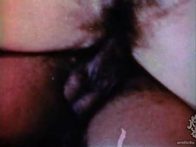 Jimi Hendrix threesome blowjob scene in The Sex Tape  18
