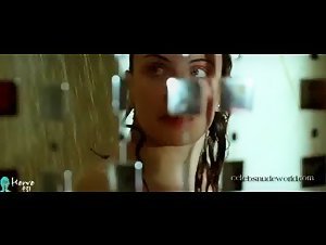 Belen Fabra shower scene in Diaro De Una Ninfomana 16