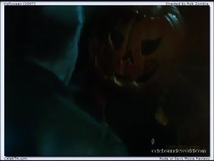 Danielle Harris Blonde , Gore scene in Halloween (2007) 11
