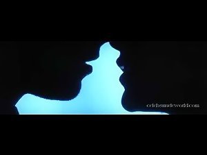 Patricia Arquette Kissing , Couple in True Romance (1993) 3