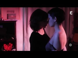 Tatiana Becquet nude , boobs scene in Je (2012) 3