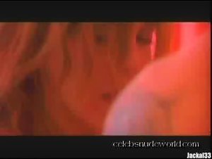 Vera Gemma Kissing , Couple in Scarlet Diva (2000) 17