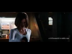 Kate Beckinsale in Whiteout (2009) 4