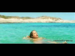 Elli Tringou nude, beach scenes in Suntan (2016) 10