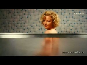 Gretchen Mol Shower , boobs in An American Affair (2008) 6