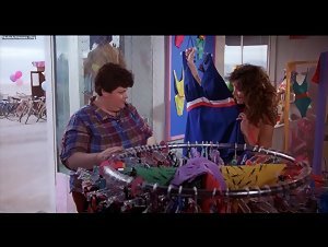Bobbi Pavis in Malibu Bikini Shop (1986) 9