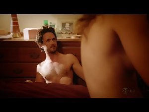 Emmy Rossum cuming , sex scene in Shameless (2011) 11