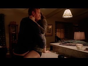 Emmy Rossum wet, sex scene in Shameless (2011) 17