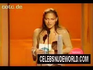Jennifer Lopez in VH-1 Fashion Awards (1999) 5