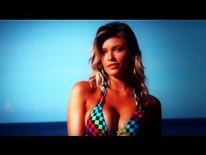Samantha Hoopes Getting hotter 11