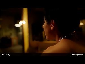 Melissa Barrera Nude and Lesbian Sex in Vida (2018) 14