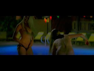 Amber Heard & Amanda Seyfried in Alpha Dog (2006) 16