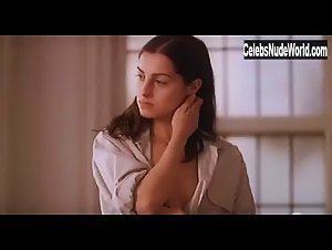 Amira Casar , Florence Thomassin , Marine Delterme in Ainsi soient-elles (1995) 15