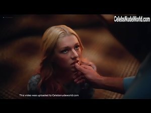 Alexa Demie Sensual Blonde , Lingerie In Euphoria (series) (2019)