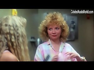 Barbara Crampton in Chopping Mall (1986) 3