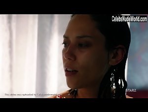 Maria-Elena Laas Shower , Wet in Vida (series) (2018) 10