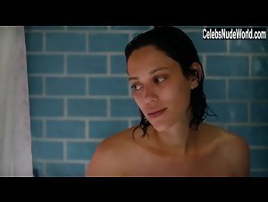 Maria-Elena Laas Shower , Wet in Vida (series) (2018) 16