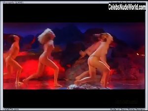 Elizabeth Berkley in Showgirls (1995) 17