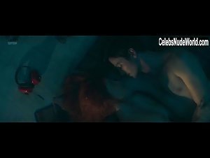 Liz Solari nude, sex scene in Last Man (2018) 13