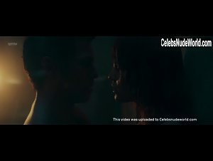 Liz Solari nude, sex scene in Last Man (2018) 7