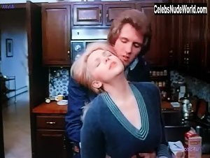 Jennifer Welles Vintage , Kissing in Confessions of a Young American Housewife (1974) 15