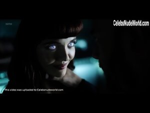 Hannah Rose May in Altered Carbon (series) (2018) 15