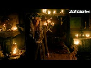 Ida Nielsen in Vikings (series) (2013) 2