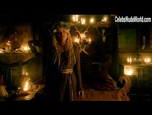 Ida Nielsen in Vikings (series) (2013) 3