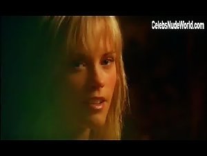 Erinn Bartlett in Girl Fever (2002) 17