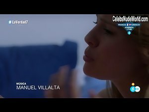 Esmeralda Moya in La verdad (series) (2018) 13