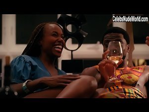 DeWanda Wise Ebony , Hot in She's Gotta Have It (series) (2017) 1