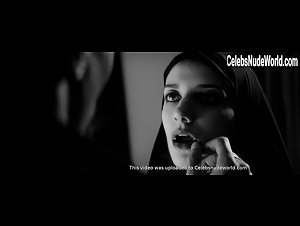 Sheila Vand in A Girl Walks Home Alone at Night (2014)