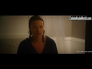 Lex Anastasia in Broken Ghost (2017) 8