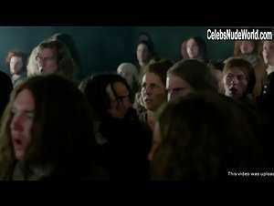 Lotte Verbeek in Outlander (series) (2014) 7