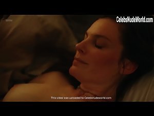 Lindsay Burdge boobs , Couple in Easy (series) (2016) 9
