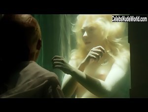 Alexandra Gordon Blonde , boobs In Hemlock Grove (series) (2013) 9