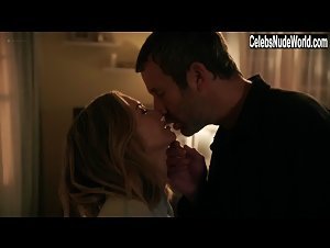Megan Stevenson Kissing , Couple in Get Shorty (series) (2017) 8