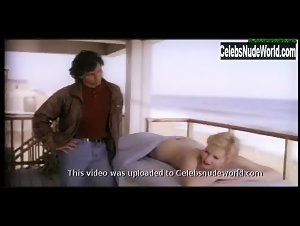 Monique Parent in Seaside Seduction (2001) 7