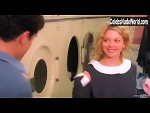 Amanda Detmer in Saving Silverman (2001) 19